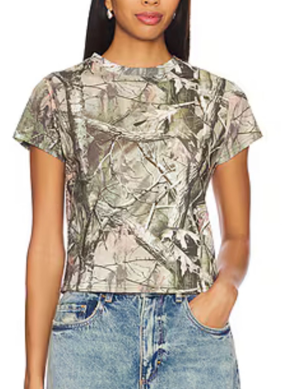 Guizio Women’s Short Sleeve Tee in Olive Camo